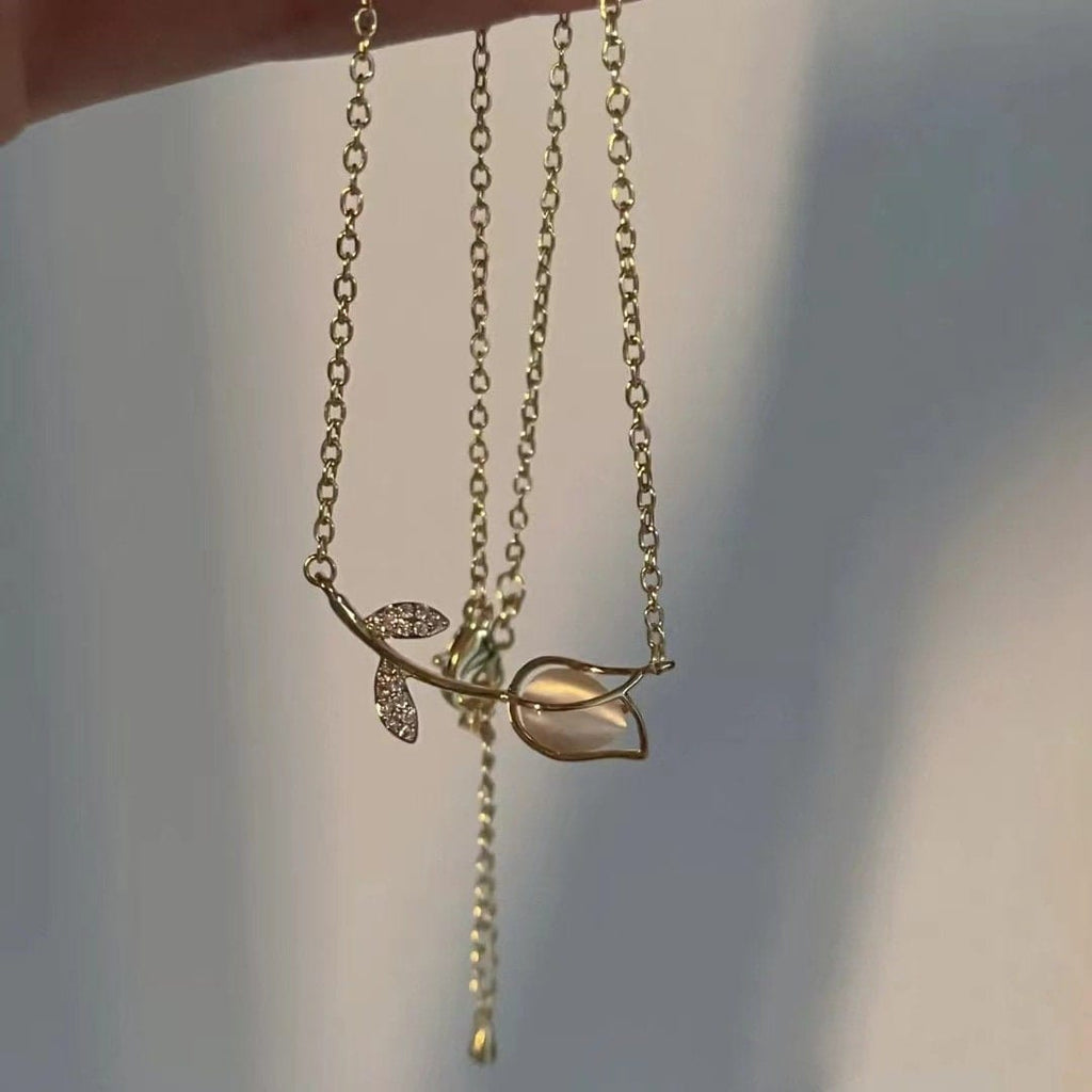 Dainty CZ Inlaid Natural Opal Tulip Chain Necklace