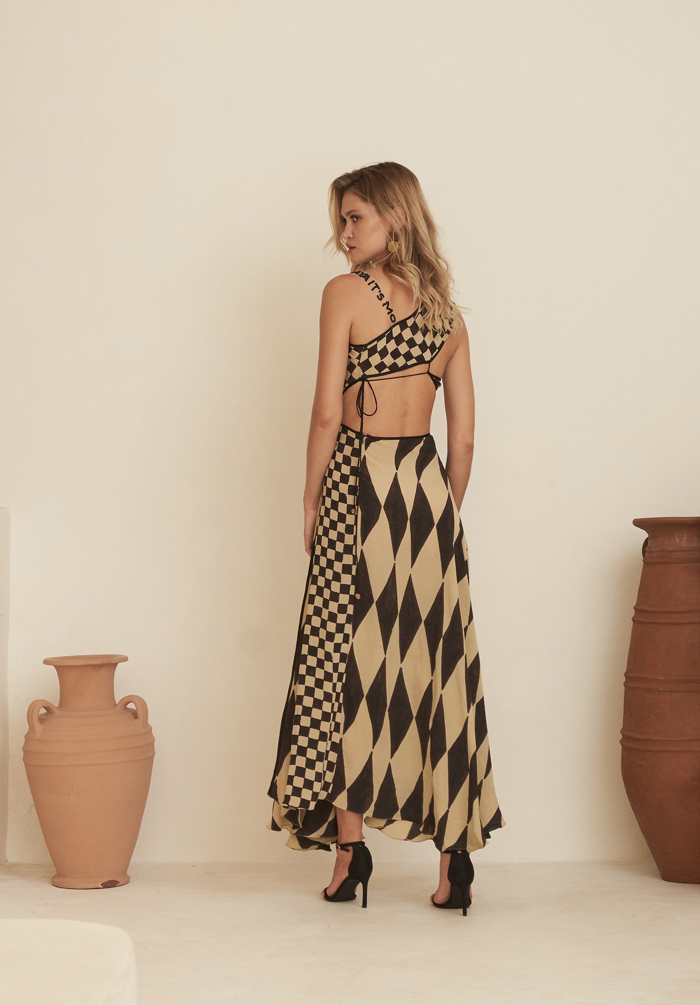THE IT DRESS